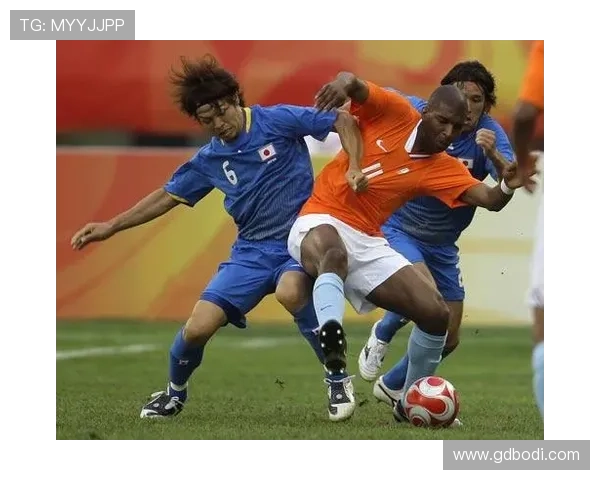 广州足球队包夹战术的创新与发展探讨